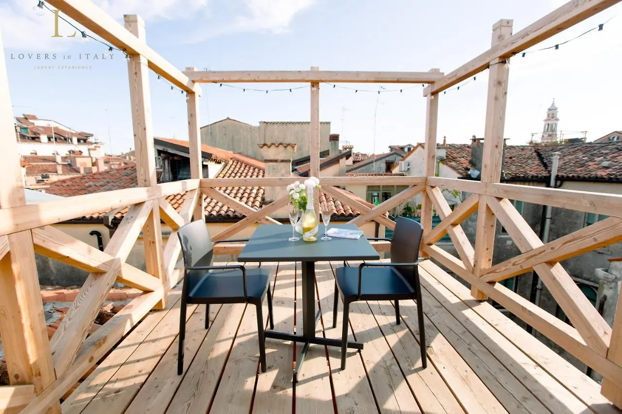 Loversinitaly Romantic Apartments - Altana And Jacuzzi Venise
