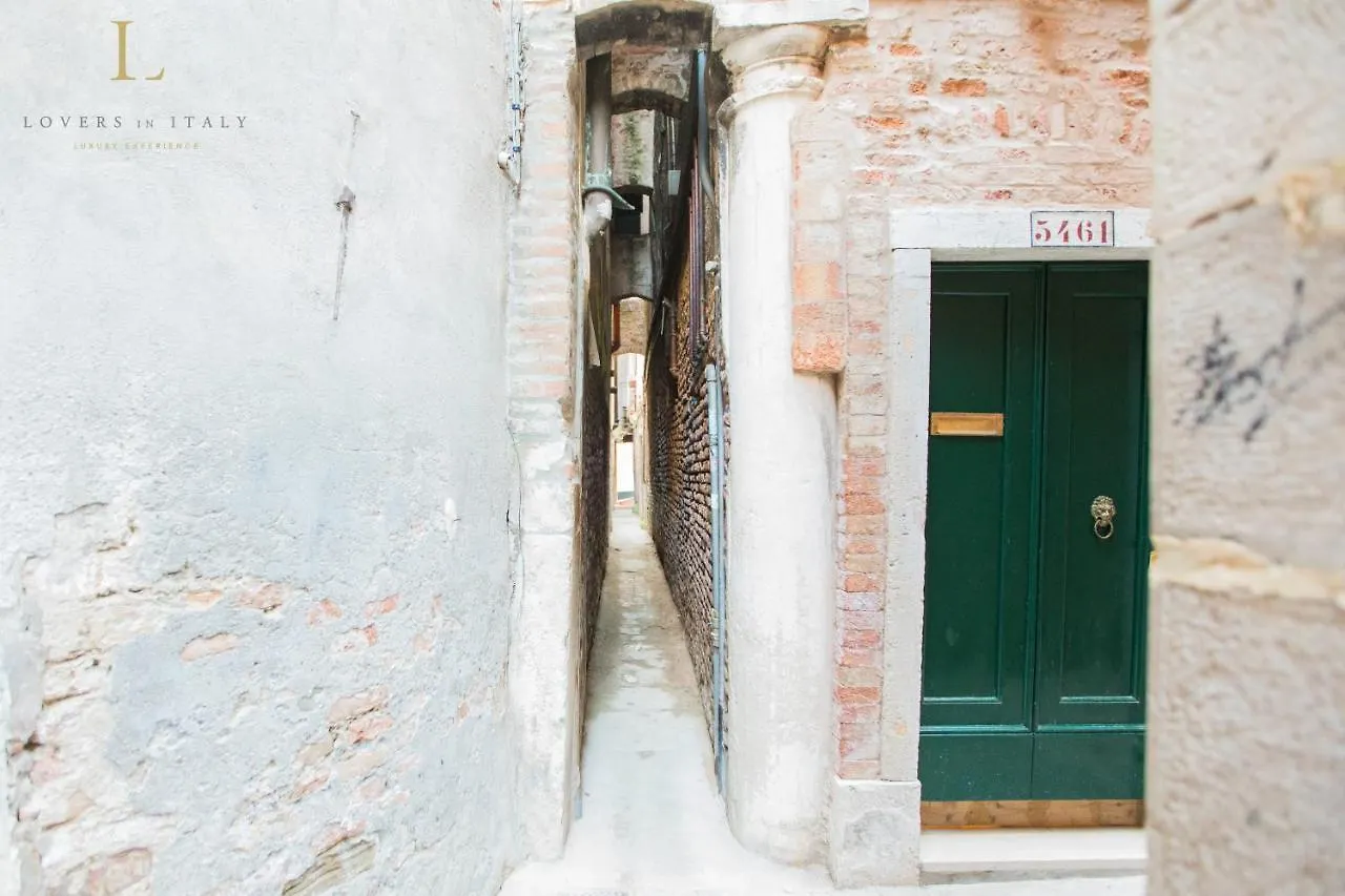 Loversinitaly Romantic Apartments - Altana And Jacuzzi Venise